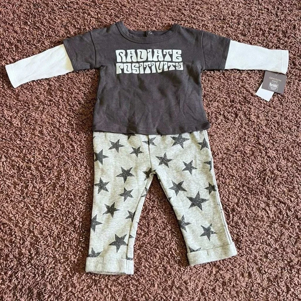 Grayson Mini Baby 12 Month Radiate Positivity Star Print 2pc Outfit Set Gray NWT